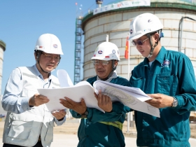 LILAMA 18 THỰC HIỆN CÔNG NGHỆ THỔI MÁI YÊN HƯNG
